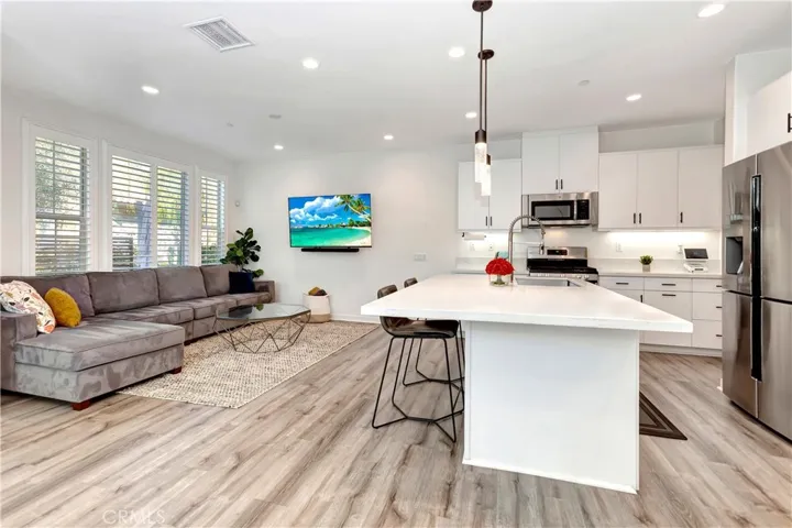34 Prominence, Lake Forest, California 92630