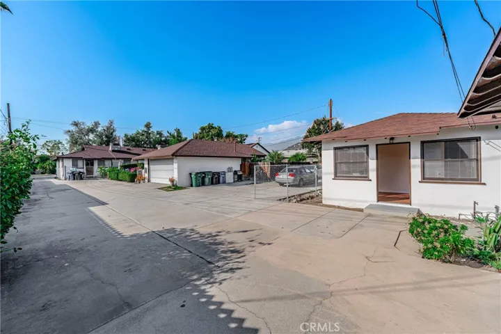 1710 S 5th Avenue, Monrovia, California 91016