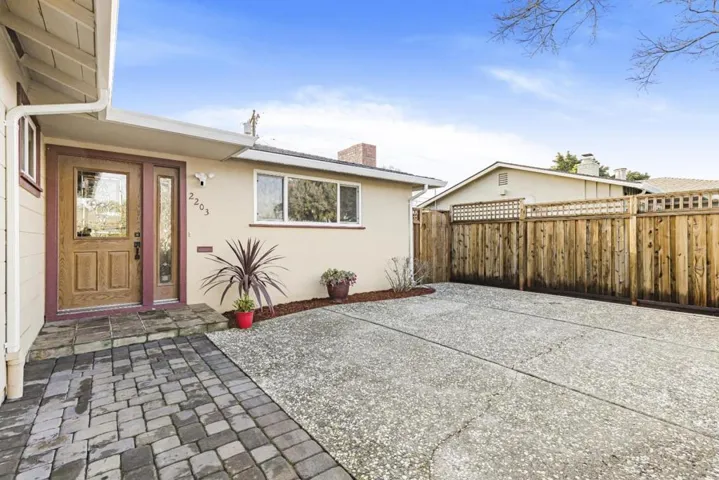 2203 Hicks Avenue, San Jose, California 95125