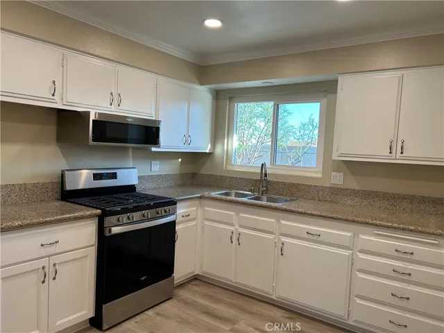 27067 El Rancho Drive, Sun City, California 92586