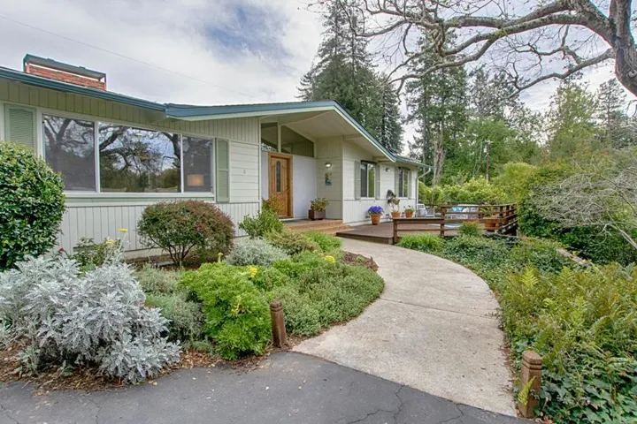 6 Oak Road, Santa Cruz, California 95060