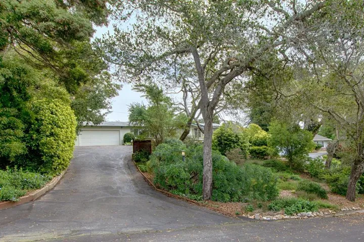 6 Oak Road, Santa Cruz, California 95060