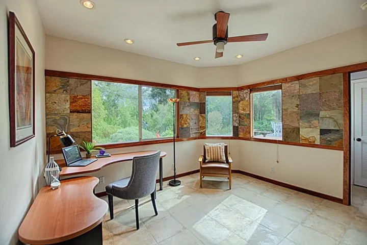 6 Oak Road, Santa Cruz, California 95060
