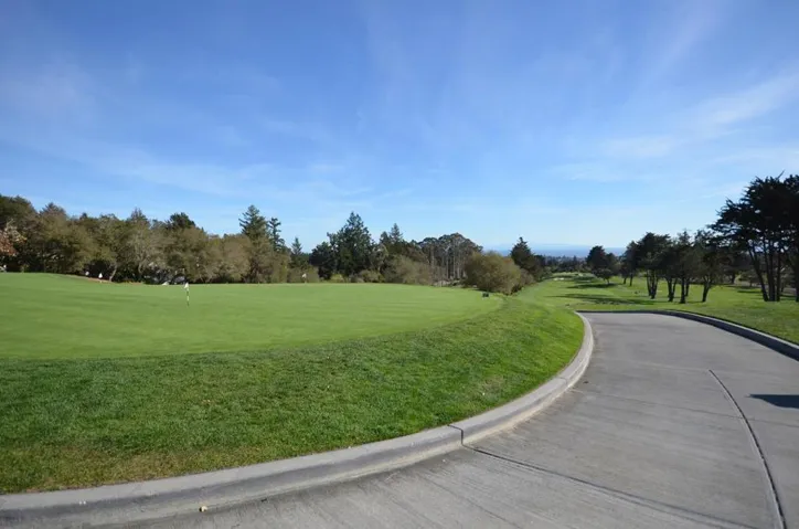 6 Oak Road, Santa Cruz, California 95060