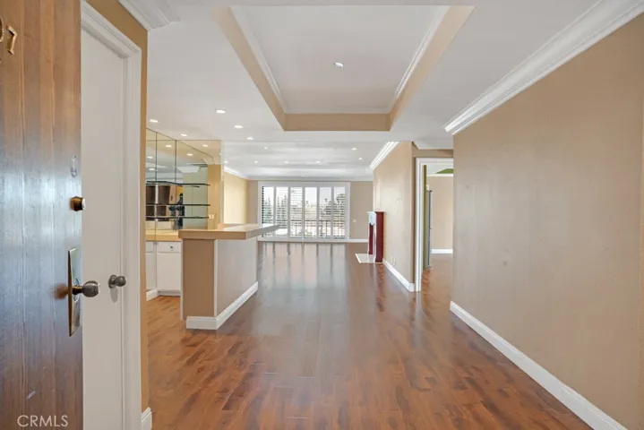 4454 Ventura Canyon Avenue 307, Sherman Oaks, California 91423