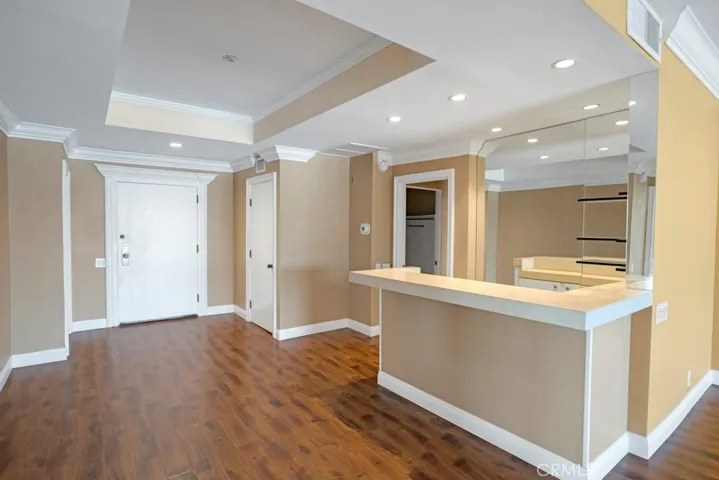 4454 Ventura Canyon Avenue 307, Sherman Oaks, California 91423