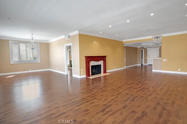 4454 Ventura Canyon Avenue 307, Sherman Oaks, California 91423