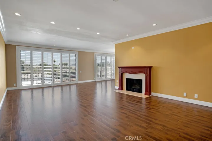 4454 Ventura Canyon Avenue 307, Sherman Oaks, California 91423