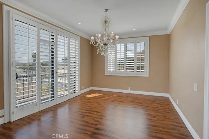 4454 Ventura Canyon Avenue 307, Sherman Oaks, California 91423
