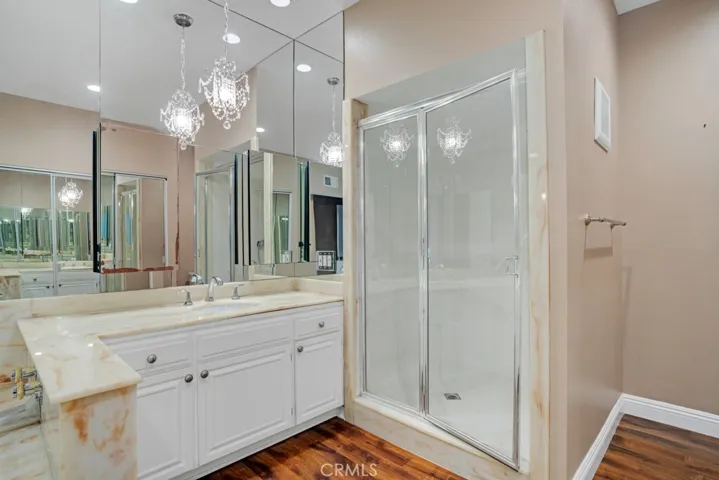4454 Ventura Canyon Avenue 307, Sherman Oaks, California 91423