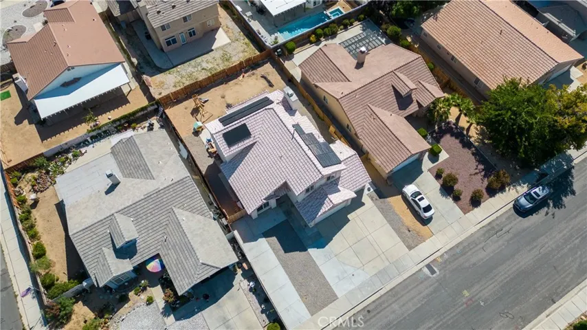 8953 Glenwood Avenue, Hesperia, California 92344