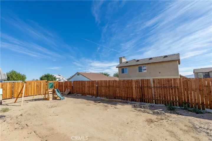 spacious backyard
