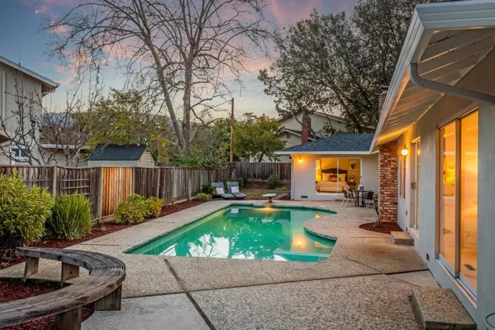 20406 Glen Brae Drive, Saratoga, California 95070