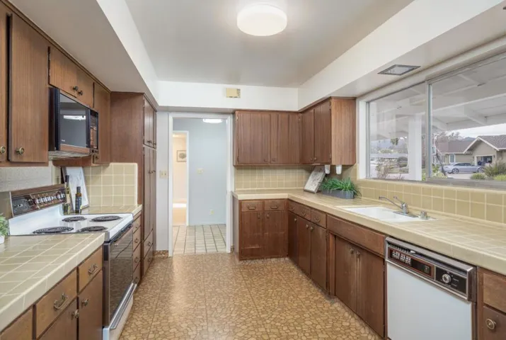 20406 Glen Brae Drive, Saratoga, California 95070