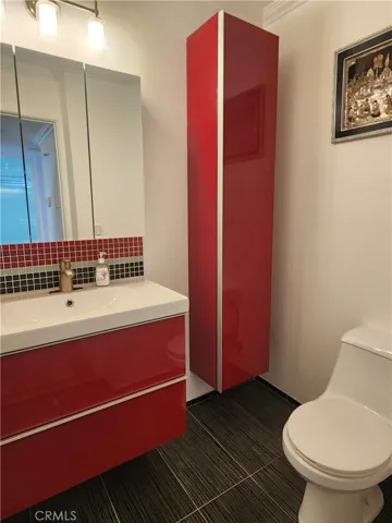 14837 Sherman Way 7, Van Nuys, California 91405