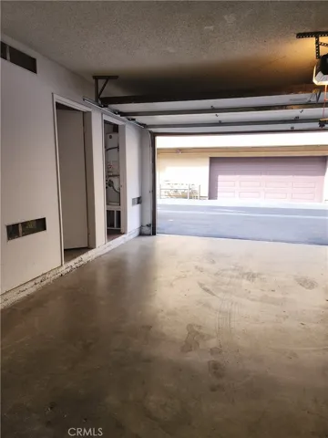 14837 Sherman Way 7, Van Nuys, California 91405