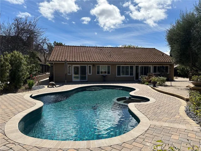 2909 Salmon River Circle, Westlake Village, California 91362