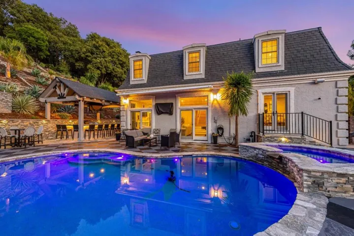 16515 S Kennedy Road, Los Gatos, California 95030