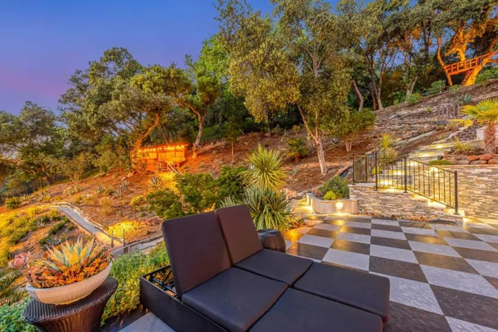 16515 S Kennedy Road, Los Gatos, California 95030