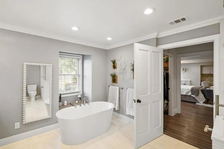 16515 S Kennedy Road, Los Gatos, California 95030