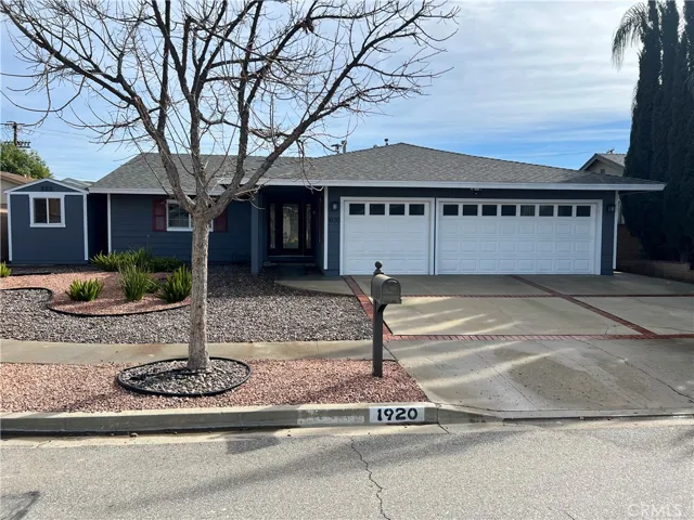 1920 Hilliard Avenue, Simi Valley, California 93063