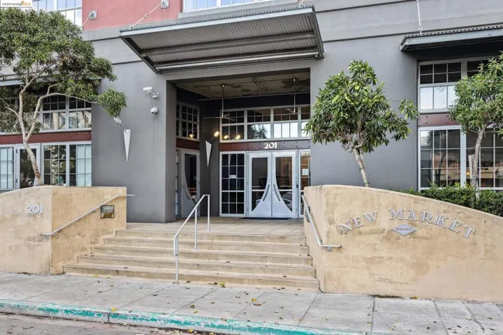 201 4th St 206, Oakland, California 94607