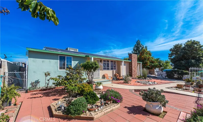 8512 Mammoth Avenue, Panorama City, California 91402