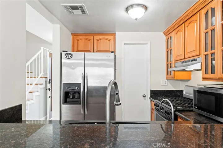 13701 Hubbard Street 12, Sylmar, California 91342