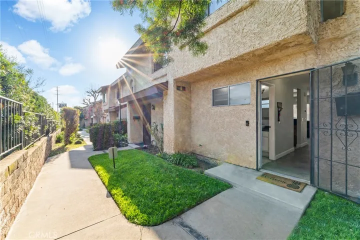 13701 Hubbard Street 12, Sylmar, California 91342