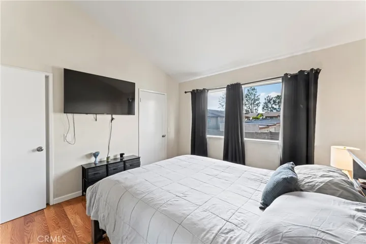 13701 Hubbard Street 12, Sylmar, California 91342