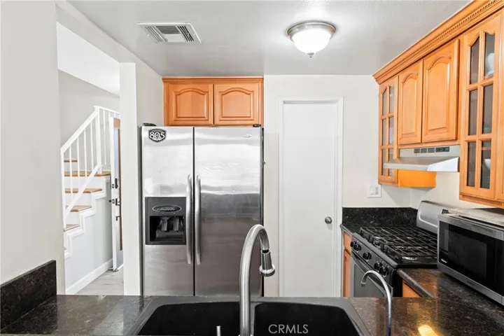 13701 Hubbard Street 12, Sylmar, California 91342