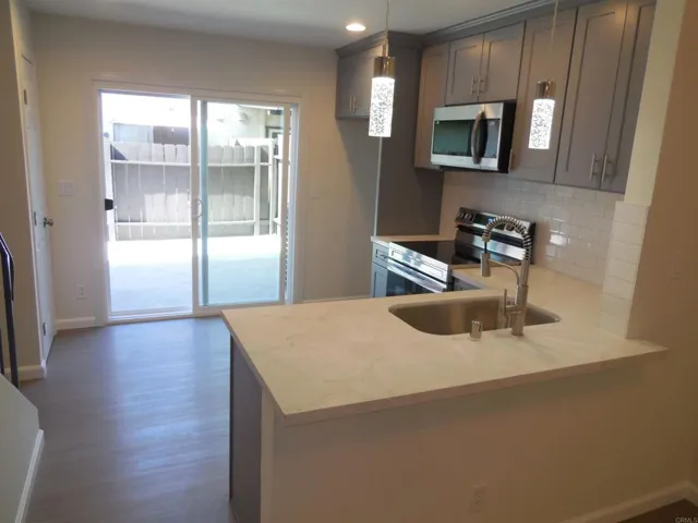 10315 Restful Court, Santee, California 92071