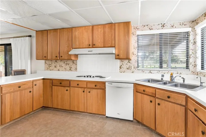 2786 Blue Spruce Drive, Hemet, California 92545