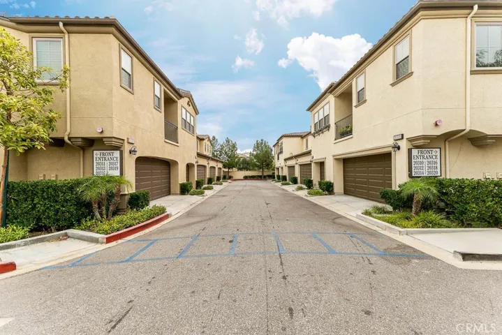 20319 Paseo Meriana, Porter Ranch, California 91326