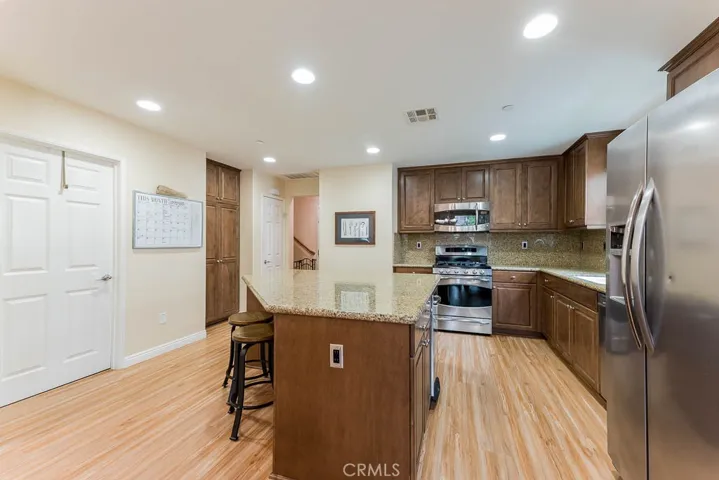 20319 Paseo Meriana, Porter Ranch, California 91326
