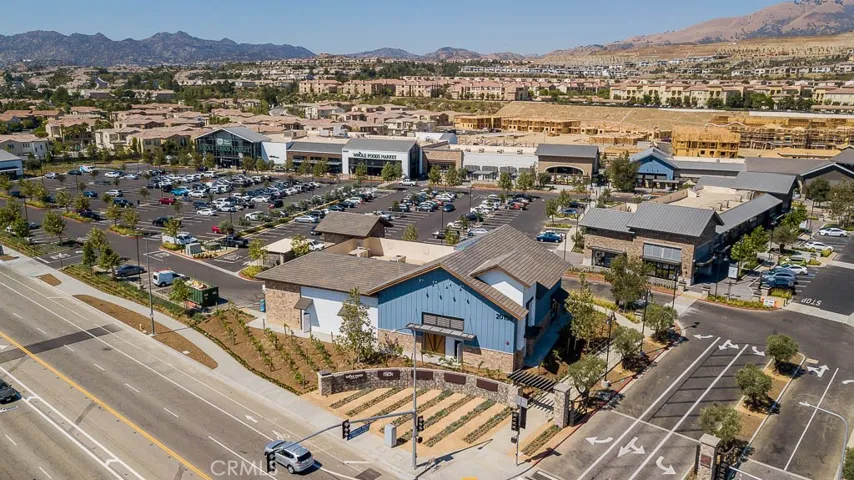 20319 Paseo Meriana, Porter Ranch, California 91326