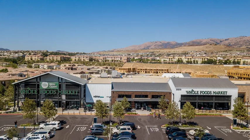 20319 Paseo Meriana, Porter Ranch, California 91326