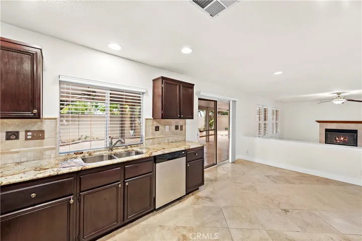 23 Via Hacienda, Rancho Santa Margarita, California 92688