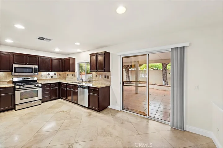 23 Via Hacienda, Rancho Santa Margarita, California 92688