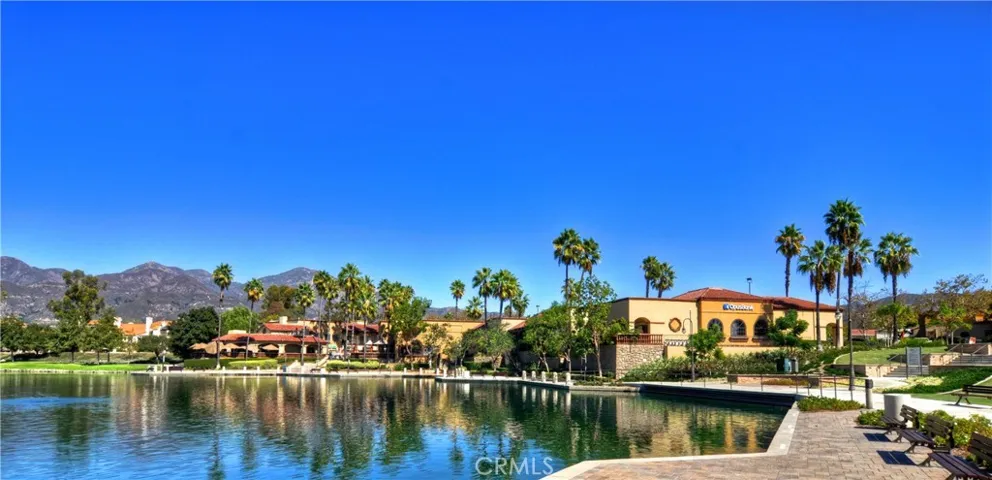 Rancho Santa Margarita lake