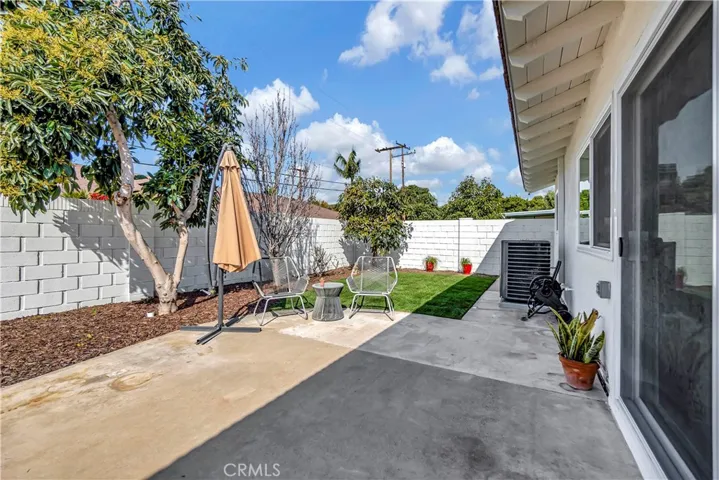2030 N Williams Street, Santa Ana, California 92705