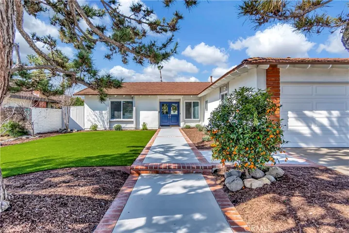 2030 N Williams Street, Santa Ana, California 92705