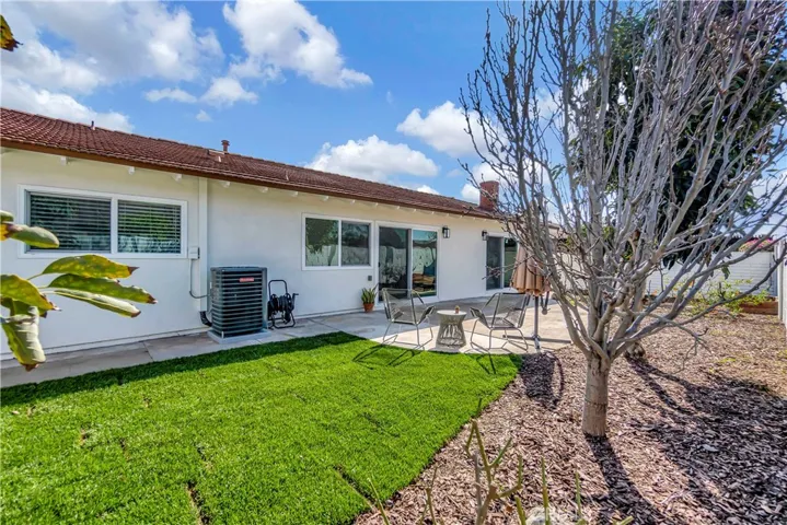 2030 N Williams Street, Santa Ana, California 92705