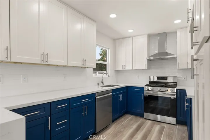 20242 Orchid Street, Newport Beach, California 92660