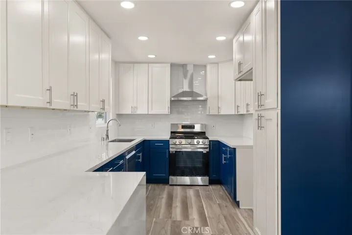 20242 Orchid Street, Newport Beach, California 92660