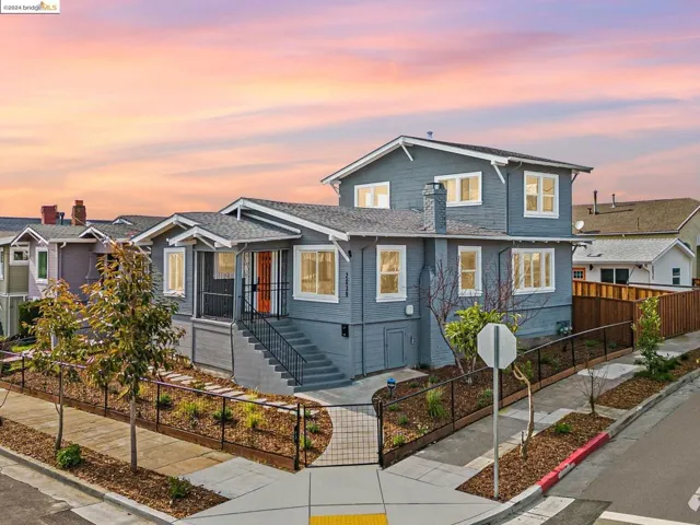 2039 42nd Ave, Oakland, California 94601