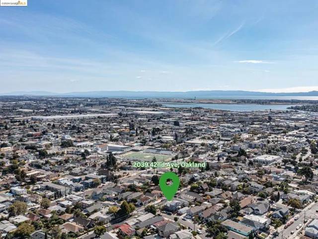 2039 42nd Ave, Oakland, California 94601