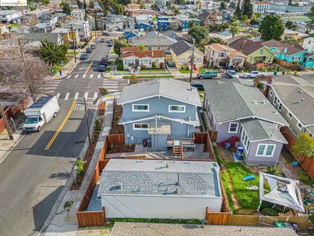 2039 42nd Ave, Oakland, California 94601