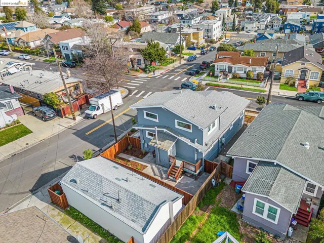 2039 42nd Ave, Oakland, California 94601