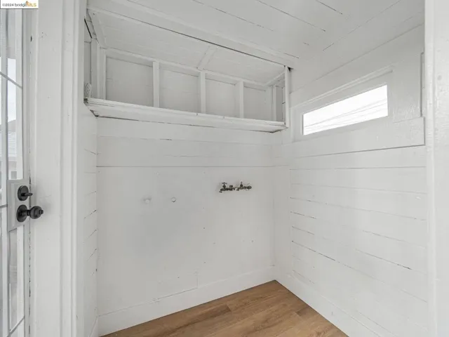2039 42nd Ave, Oakland, California 94601